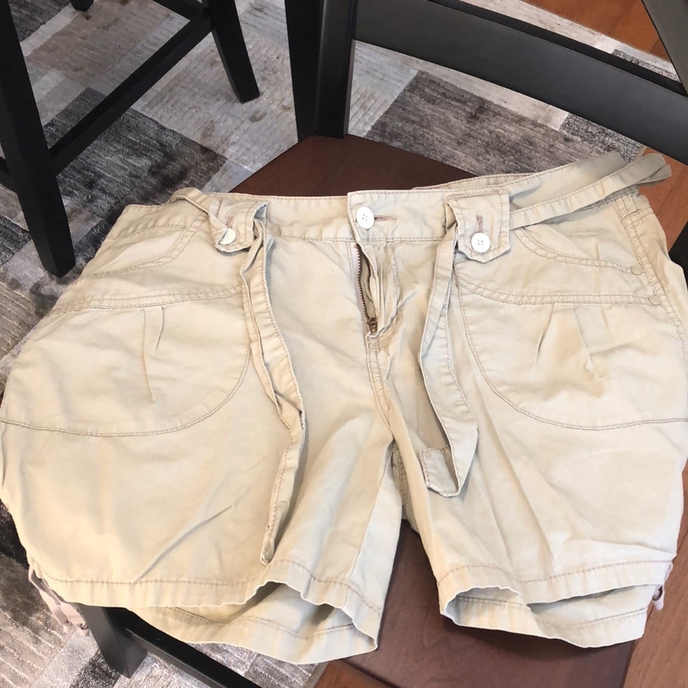 🔹 4 for $30 Unionbay cargo shorts